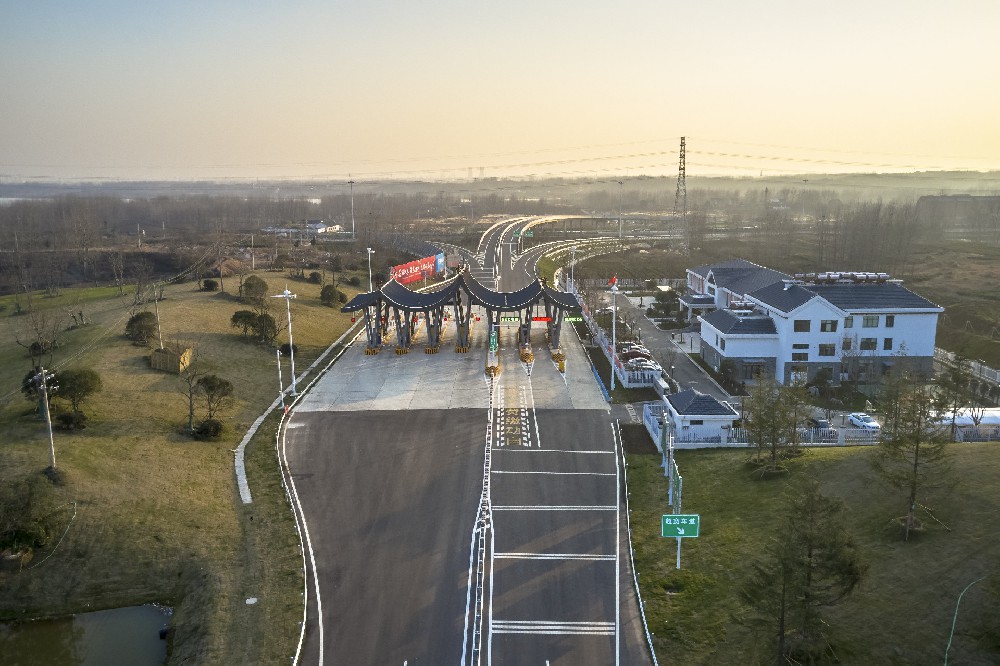 G40仪征枣林湾互通匝道桥