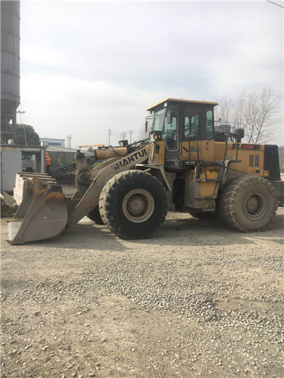 山推50W装载机
